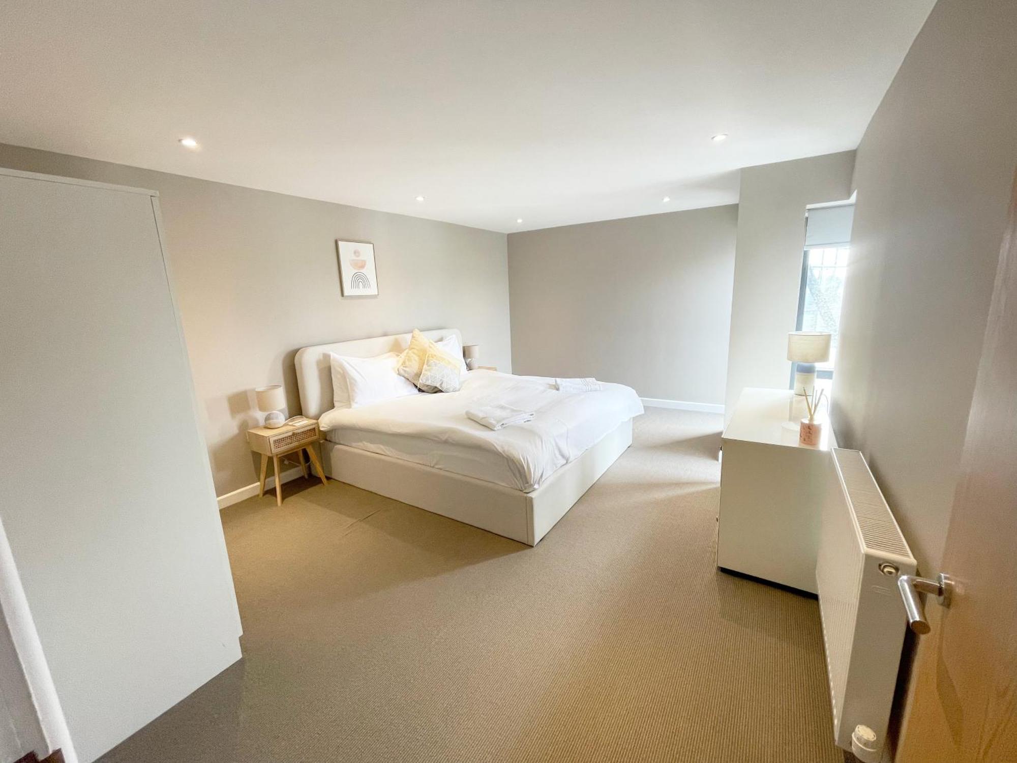 Westcliff Penthouse With Sea Views And Balcony Appartement Bournemouth Buitenkant foto